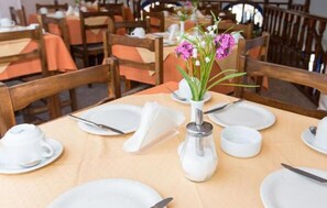 Dining - Adamakis Hotel (Hersonissos)