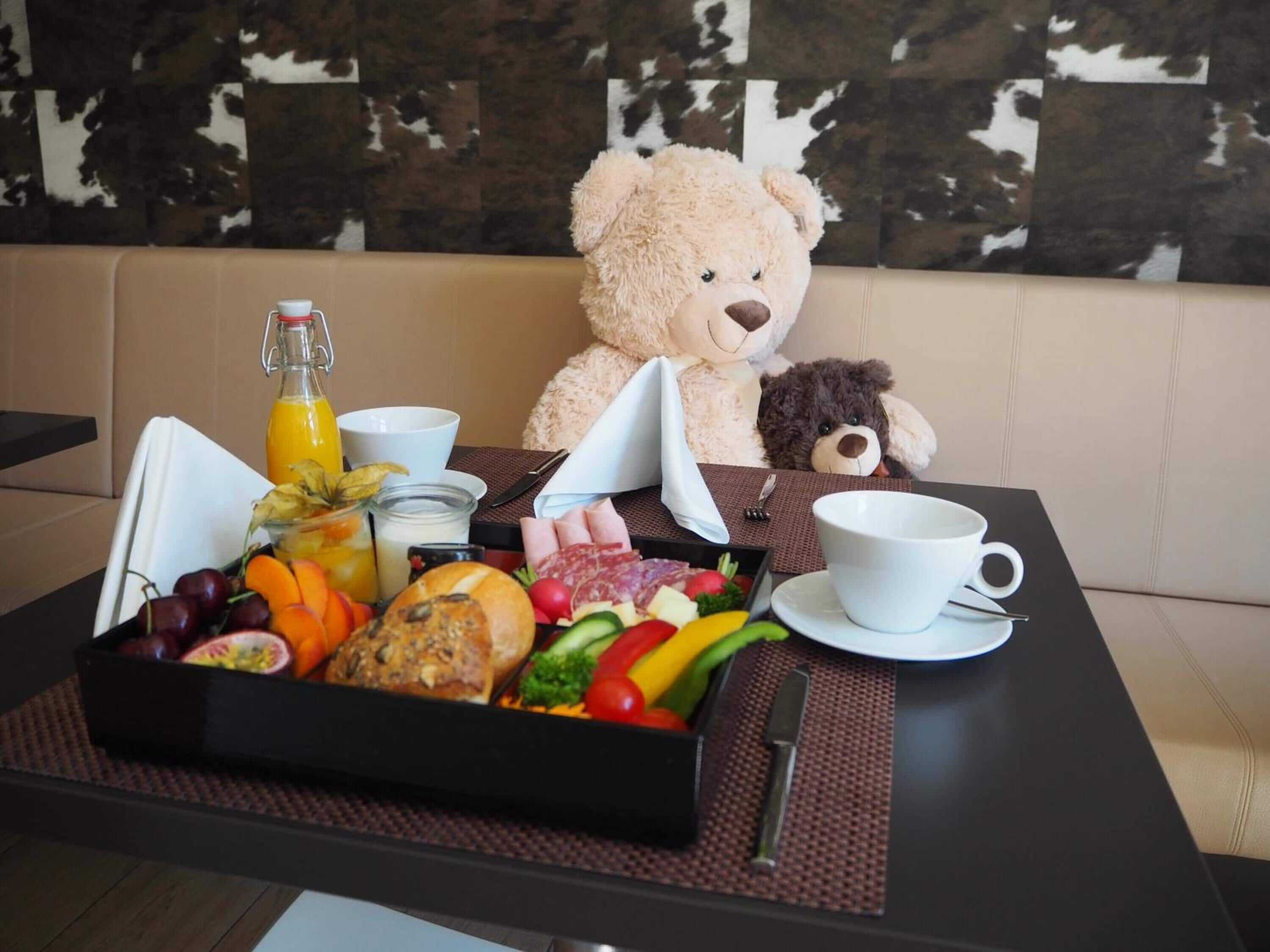 Tägliches Frühstücksbuffet gegen Gebühr