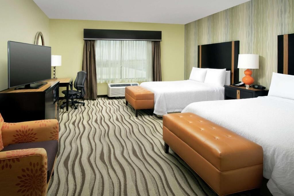 Een kluis op de kamer, een bureau, gratis babybedden, gratis wifi