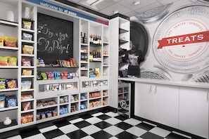 Snack bar