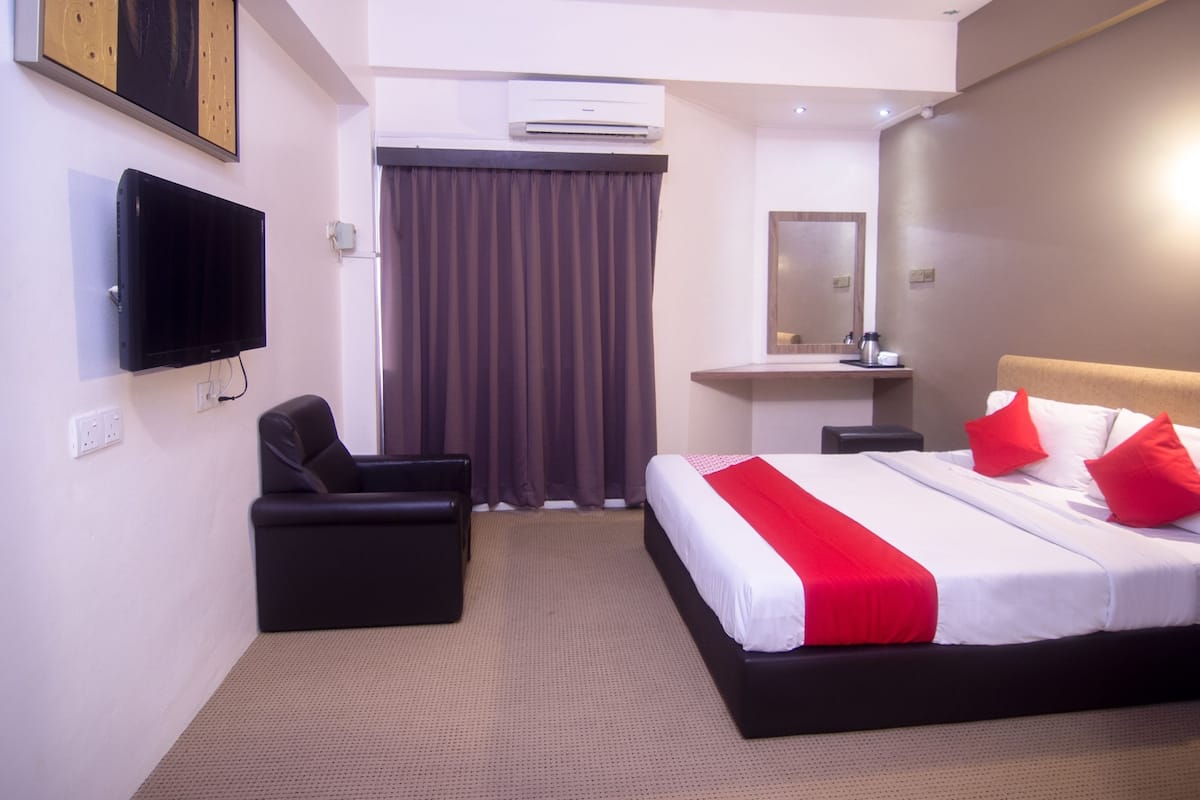 Chambre Double Deluxe, 1 lit double | Wi-Fi gratuit, draps fournis