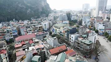 Superior Twin Room, 2 Single Beds, Non Smoking, City View | Balcony