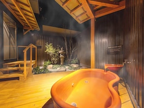 Bathroom sink - Katsuragi Onsen Happu-no-yu (Katsuragi)