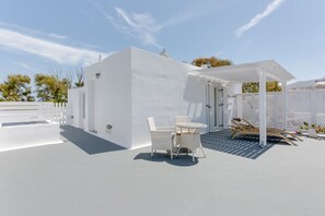 Exterior - Hotel Eucalyptus (Santorini)