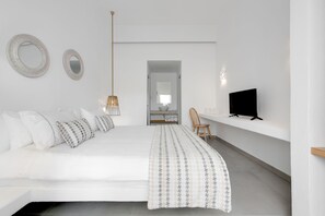 Quarto standard | Cofres nos quartos, quartos à prova de som, Wi-Fi de cortesia