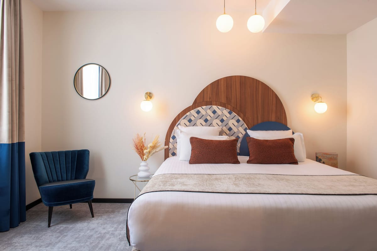 Chambre Double ou avec lits jumeaux, vue cour intérieure