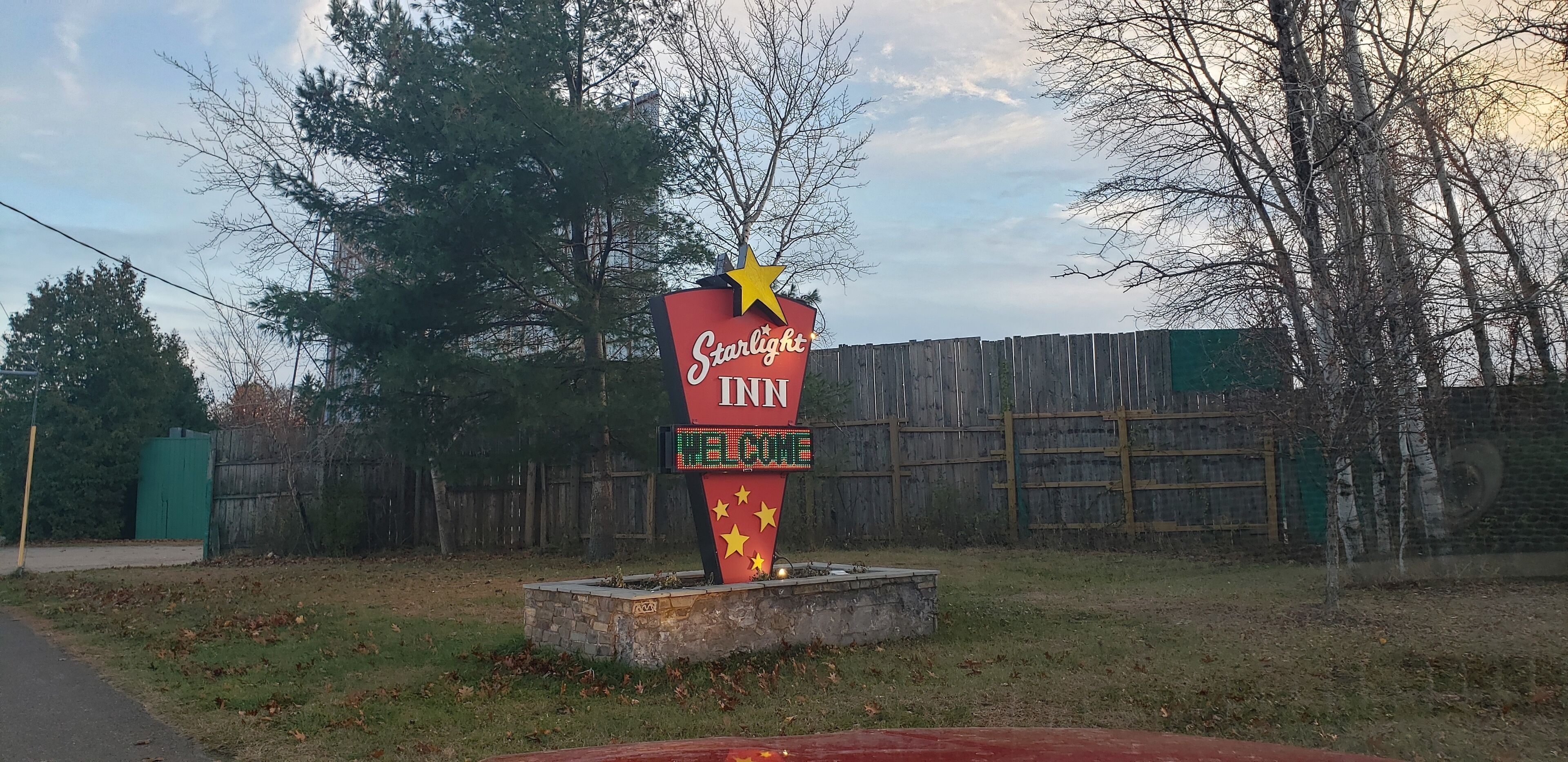 Photo - Starlight Inn