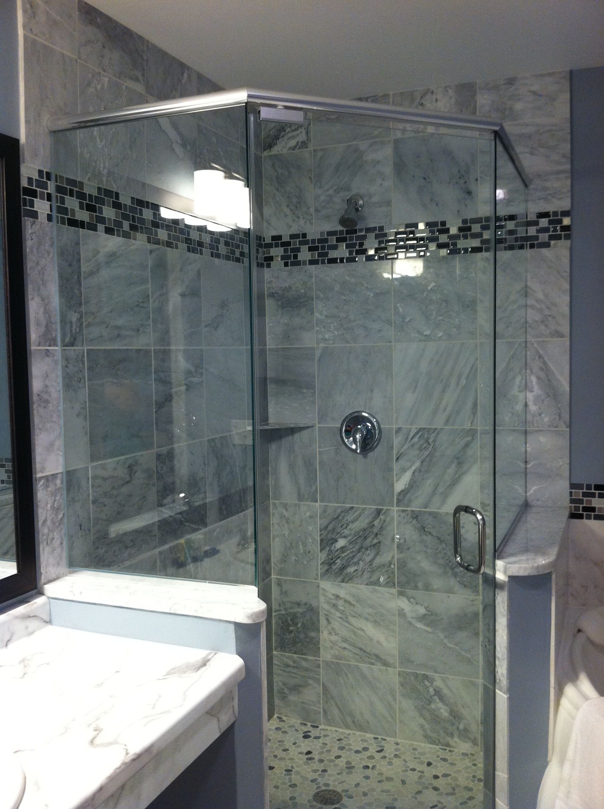 VIP Hollywood Suite with 2 Seat Hot Tub | Bathroom