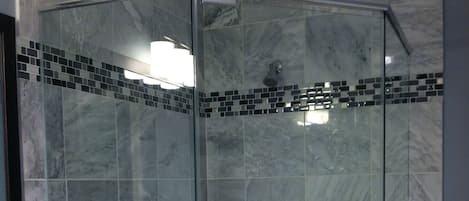 VIP Hollywood Suite with 2 Seat Hot Tub | Bathroom | Hair dryer, towels