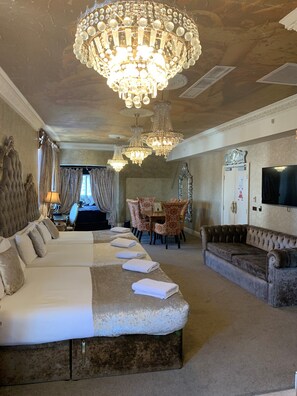 30 James Street, Liverpool: Info, Photos, Reviews | Book at Hotels.com