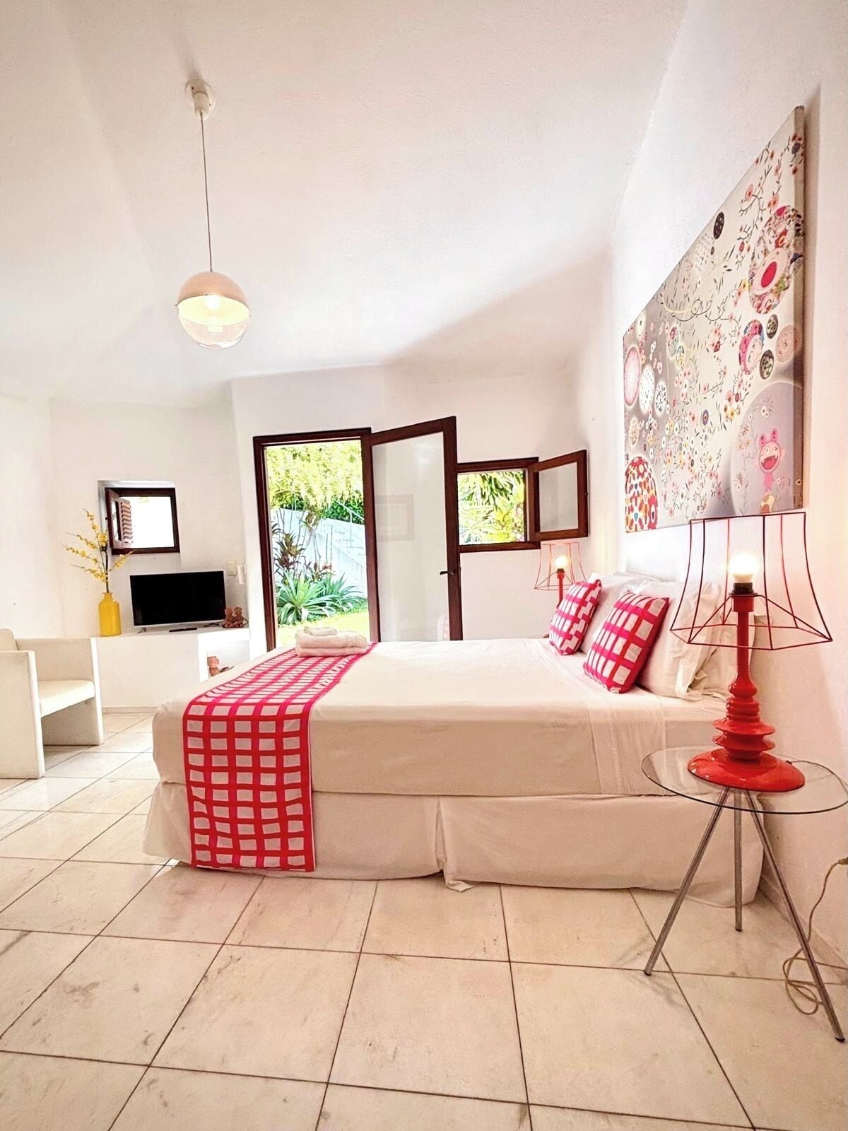 Deluxe Double Room Laranja | Egyptian cotton sheets, premium bedding, minibar, in-room safe