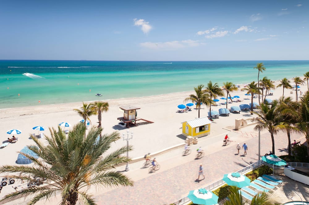 Caribbean Resort Suites