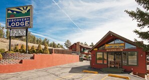 واجهة المنشأة