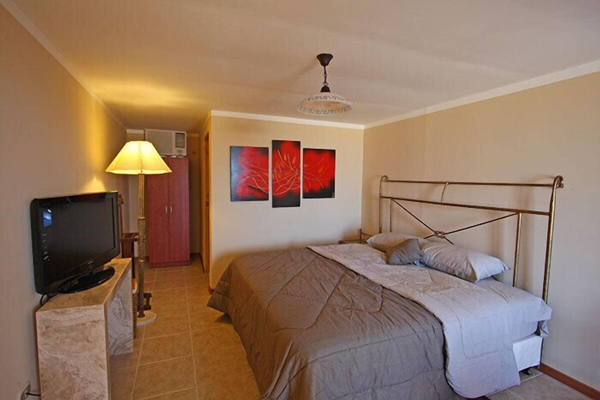 Suite | Rollaway beds (surcharge), WiFi (free)