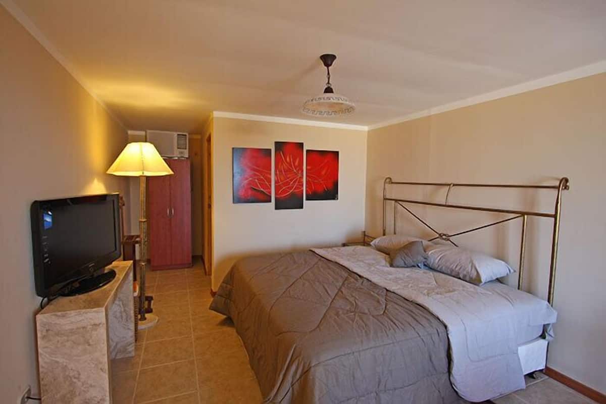 Suite | Rollaway beds, free WiFi