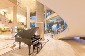 บริเวณประตูทางเข้า