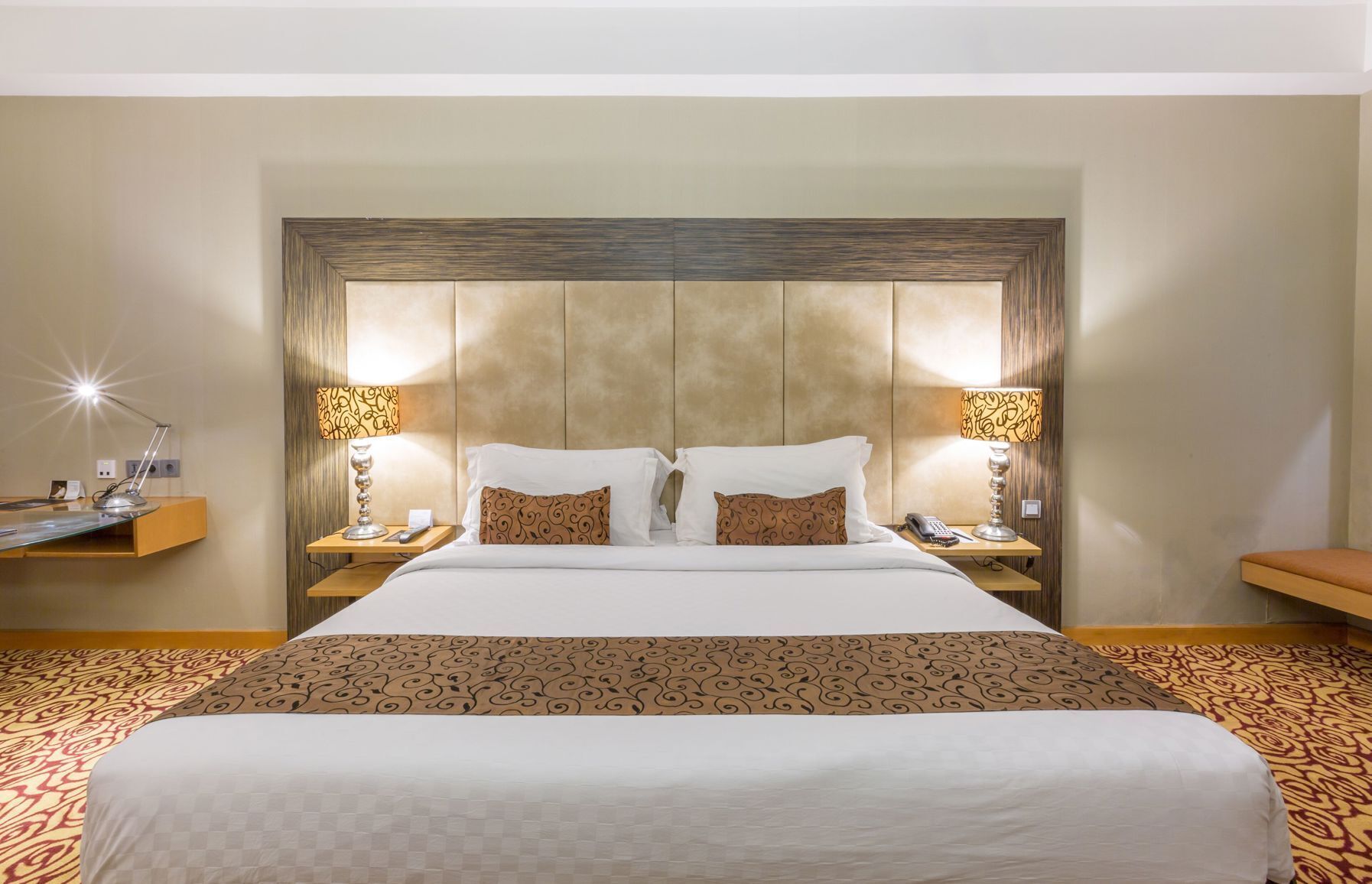 Premium bedding, minibar, in-room safe, desk