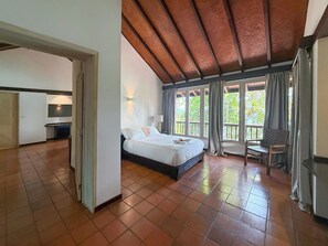 Minibar, coffres-forts dans les chambres, chambres insonorisées