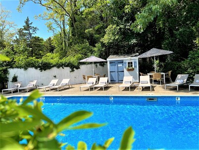 The Seagrove Suites & Guest Rooms