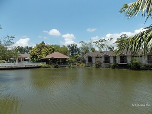 Property grounds - OYO 237 Sheridan Boutique Resort (Oton)