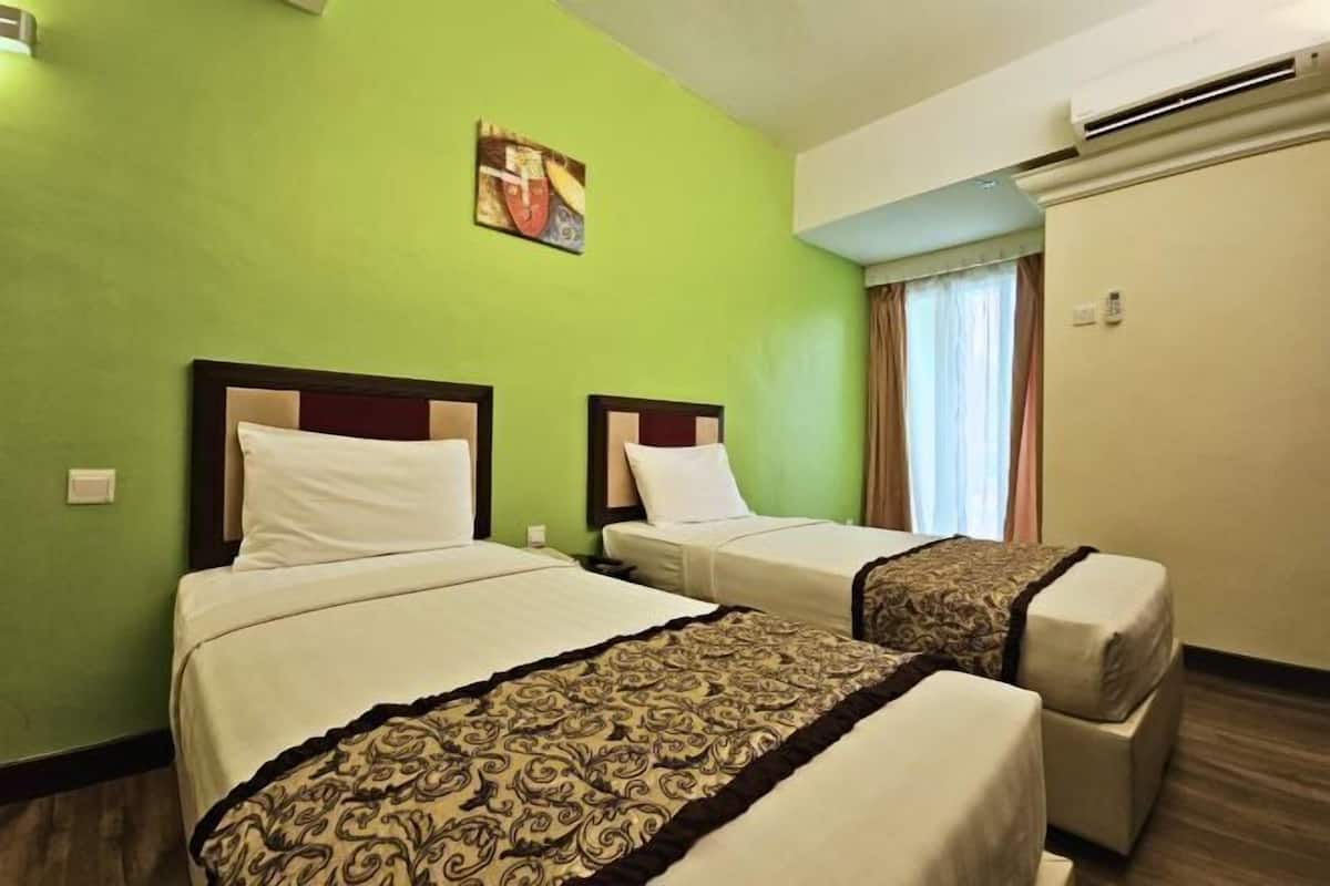In-room safe, iron/ironing board (on request), free WiFi, bed sheets