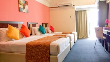 Kamar Keluarga | Kamar mandi | Shower, pancuran hujan, perlengkapan mandi gratis, dan pengering rambut