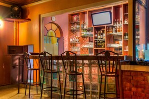 Bar (en la propiedad)