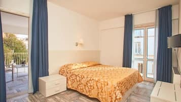 Double room with balcony and terrace