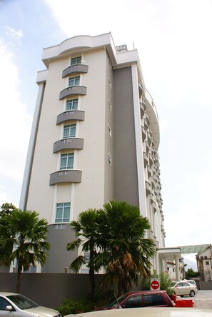Front of property - Seemsoon Hotel (Ipoh)