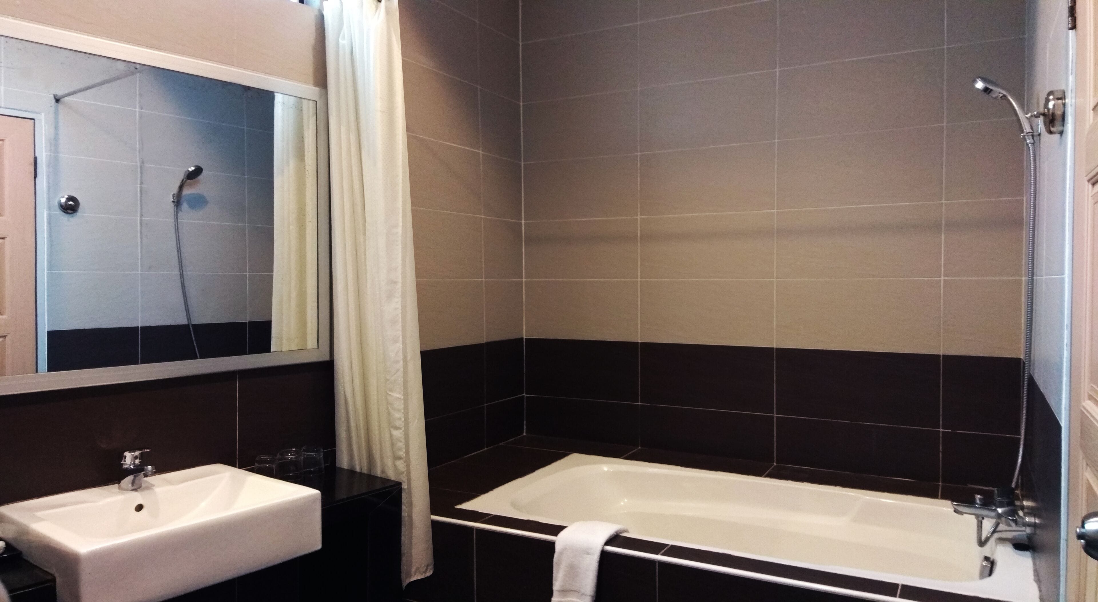 Chambre Familiale | Salle de bain