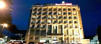 OYO Seemsoon Hotel