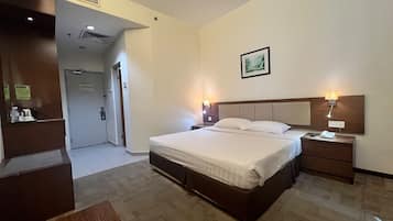 Chambre Supérieure (King) | Minibar, bureau, chambres insonorisées, Wi-Fi gratuit
