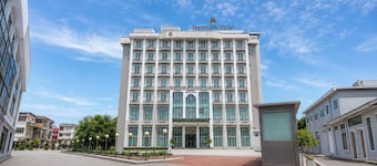 OYO Seemsoon Hotel