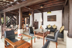 LED TV - Wiang Chang Klan Boutique Hotel (Chiang Mai)