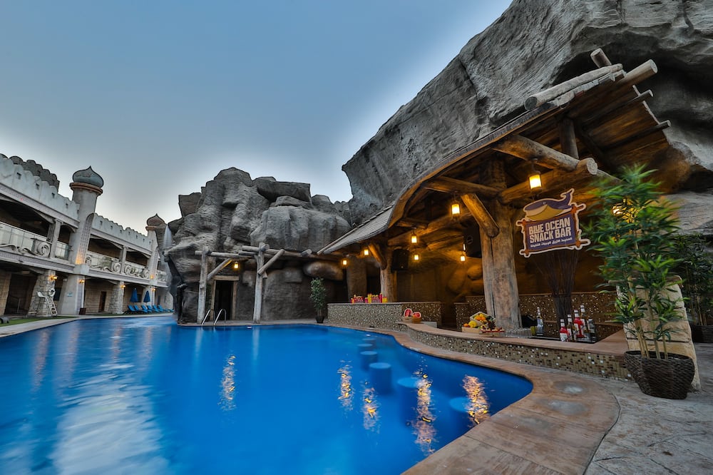 Emirates Park Resort