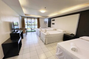 Kamar Keluarga | Wi-Fi gratis dan seprai linen