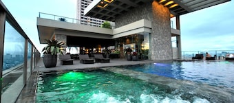 City Garden GRAND Hotel