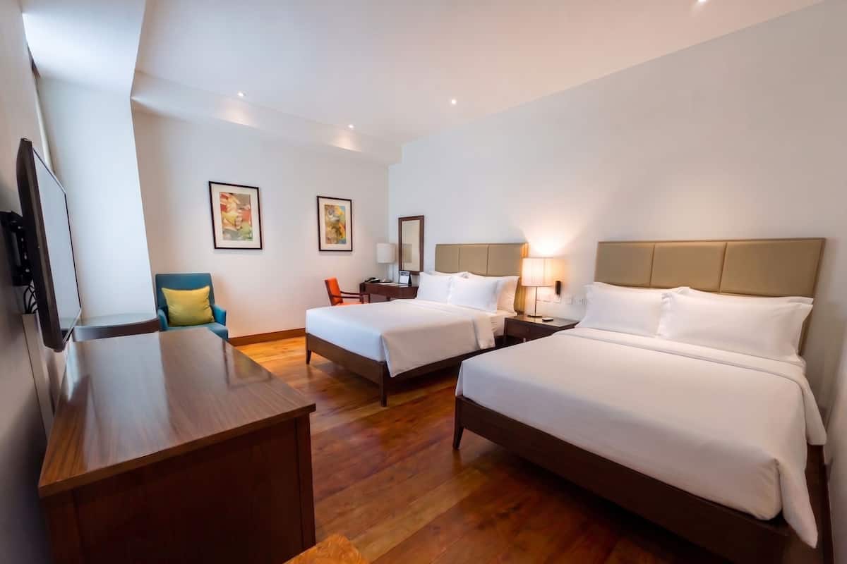 Standard No View Twin Room | In-room safe, desk, blackout drapes, iron/ironing board