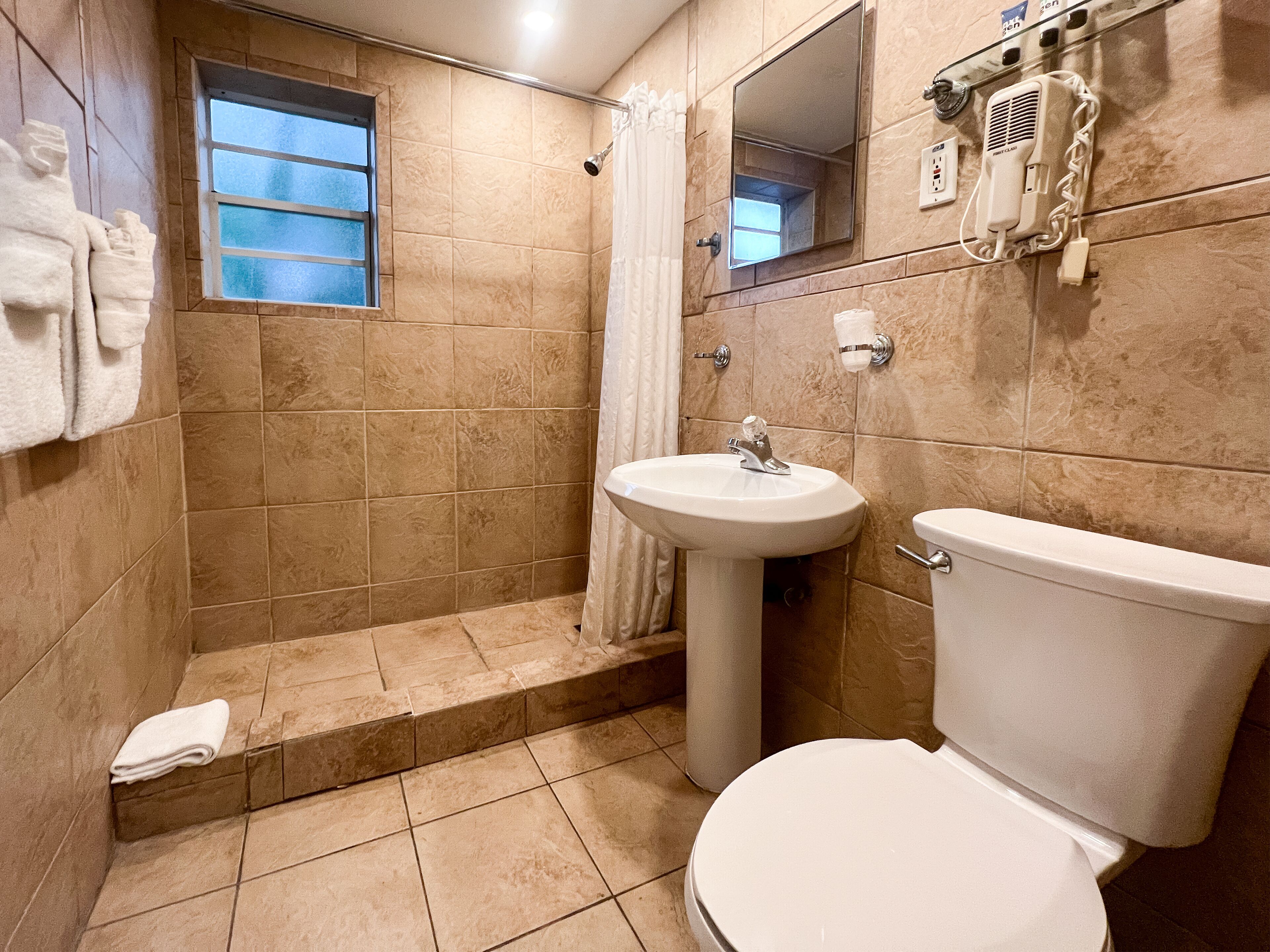 Photo - La Casa Hotel