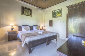 Deluxe Double or Twin Room, Garden View