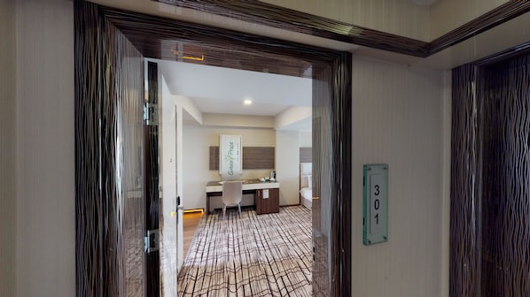 Chambre Triple Confort, non-fumeur, vue ville