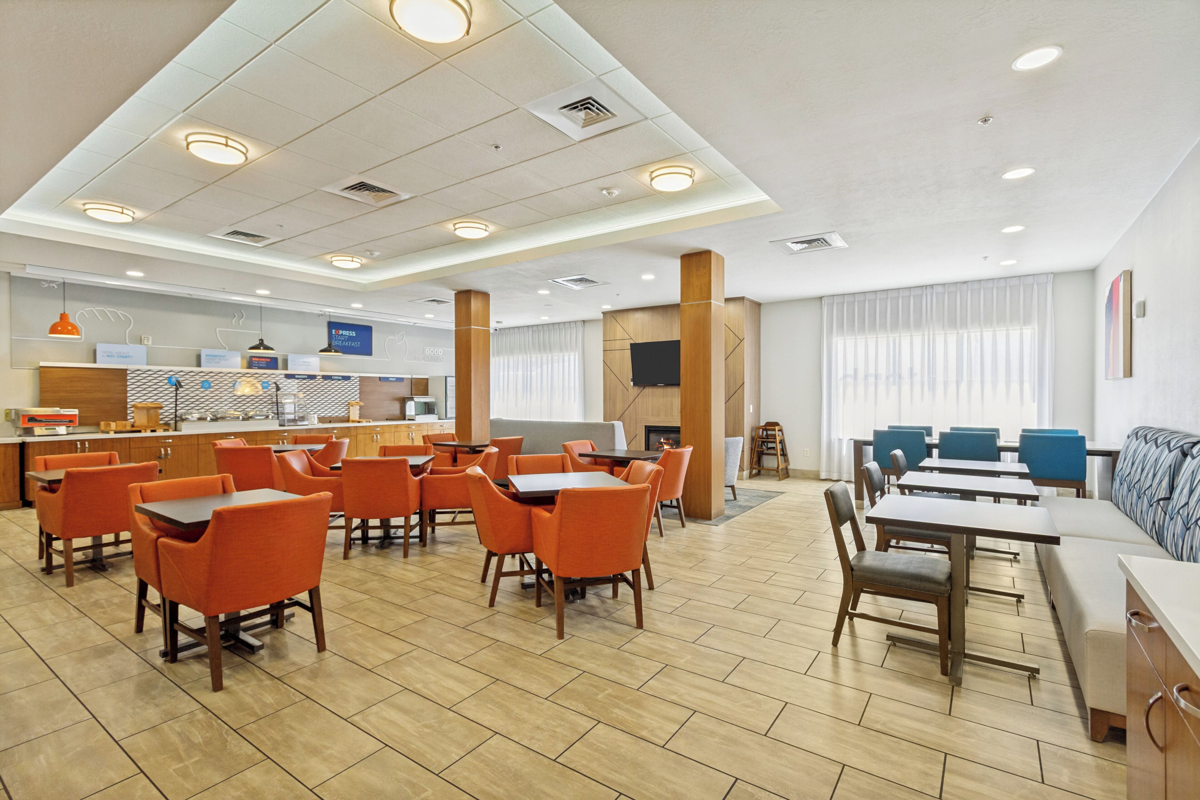 Bao gồm bữa sáng buffet hàng ngày 