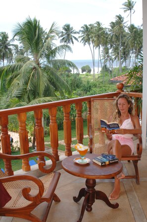 Balcony - Wunderbar Beach Hotel (Bentota)