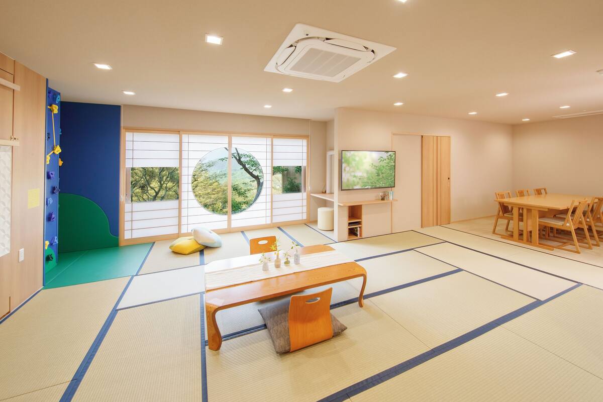 家庭套房 (Japanese, Open-Air Hot Springs, Sora) | 羽绒被、客房内保险箱、遮光窗帘、熨斗/熨板
