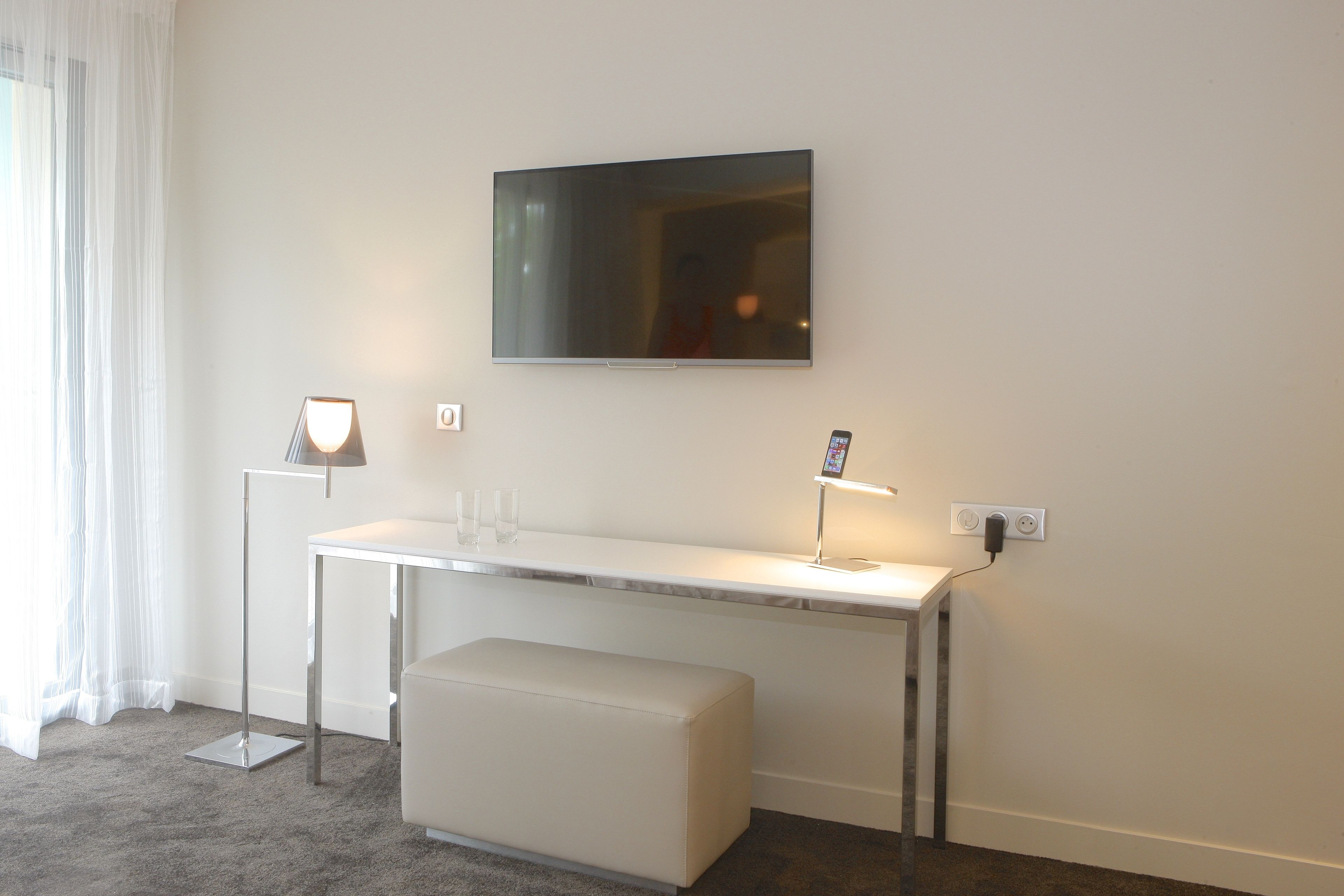 premium bedding, pillow-top beds, free minibar items, in-room safe