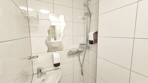 Small Single Apartment  | Bathroom - Aparthotel Marion Weber (Bremen)