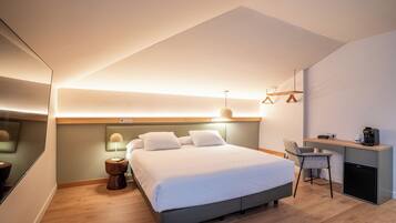 Superior Triple Room | Individually furnished, desk, blackout drapes, iron/ironing board