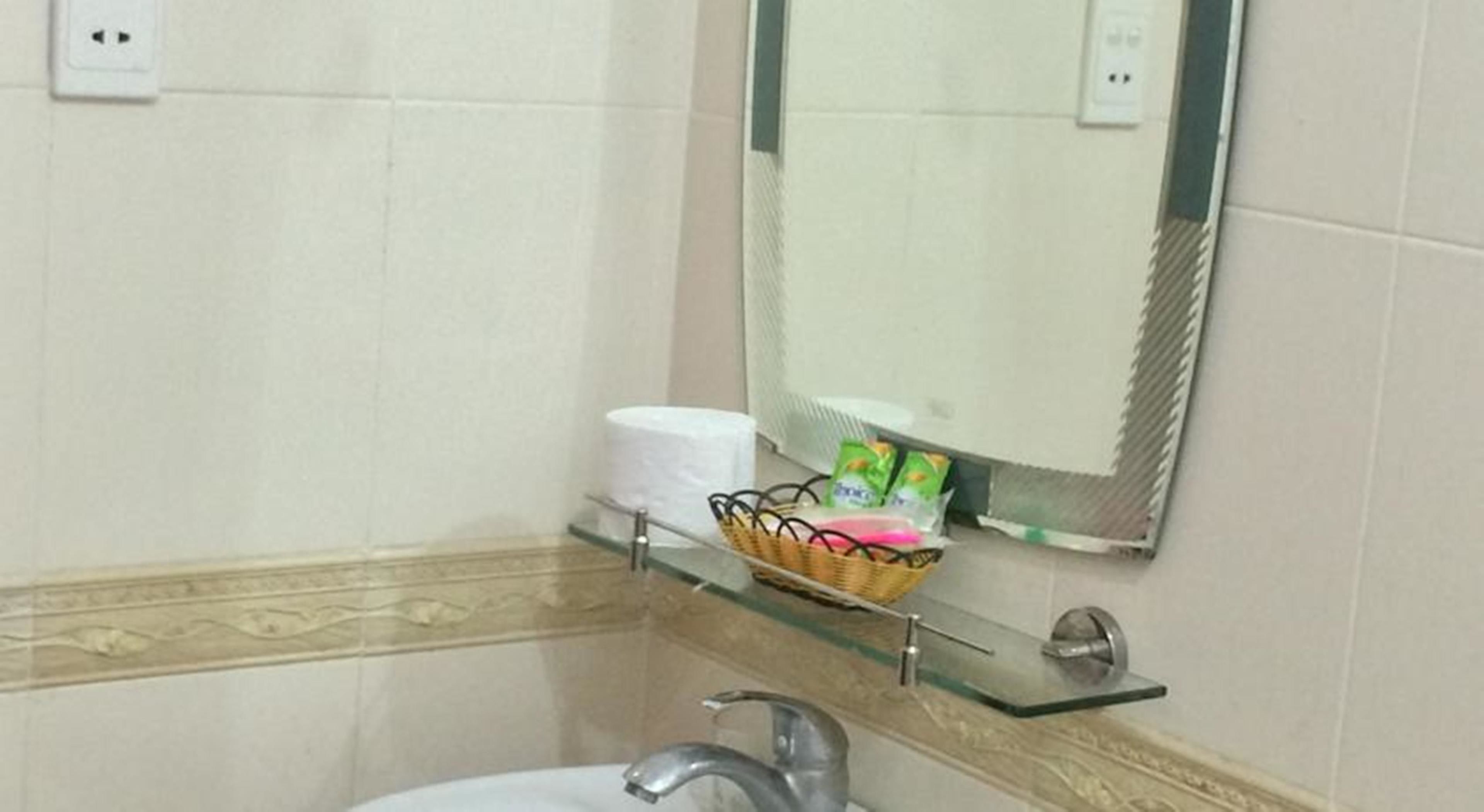 Foto - QUANG SAIGON Hotel- 40-7 Bùi Viện-Walking street