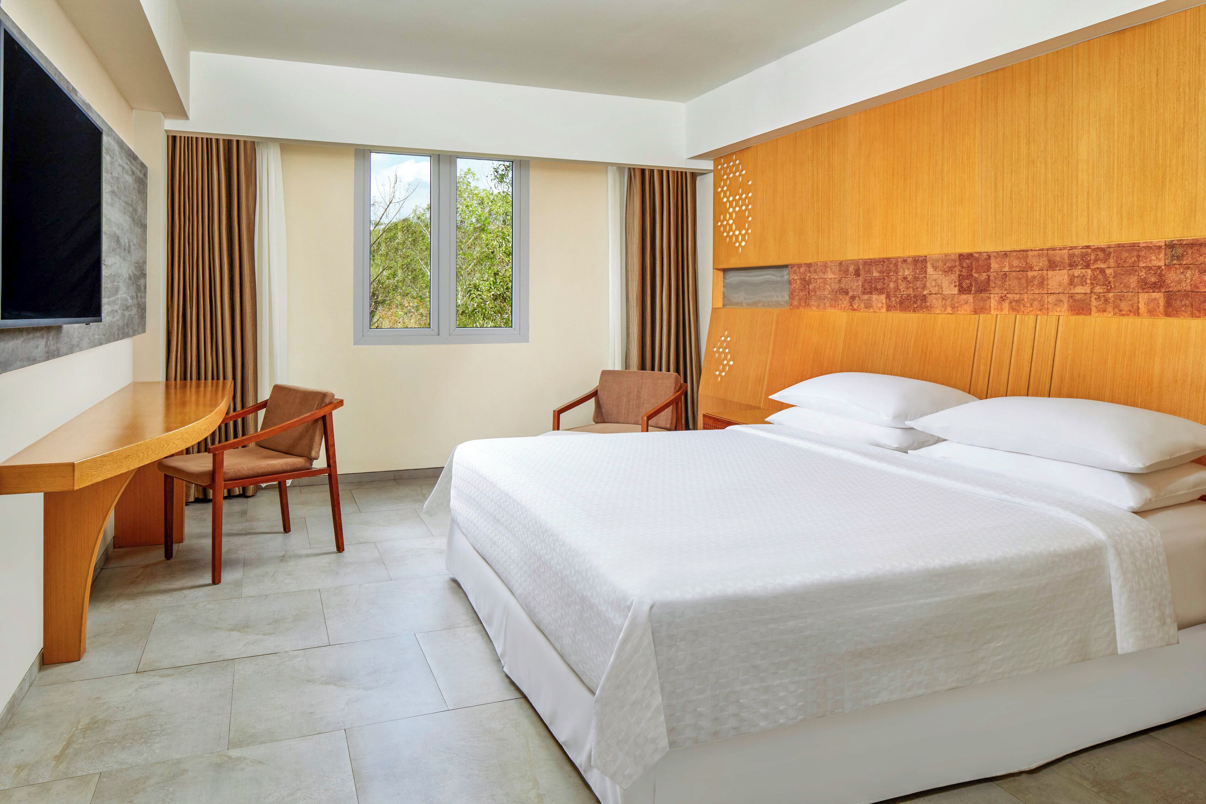 Minibar, in-room safe, desk, blackout curtains