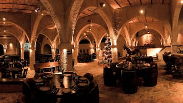 3 bares o lounges